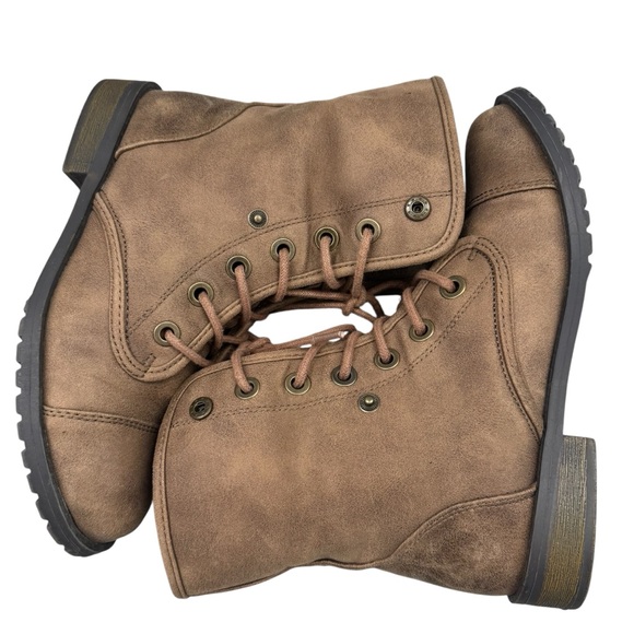 Self Esteem Tan Lace-Up Faux Fur Ankle Trim Boots Size 7 - Picture 5 of 10